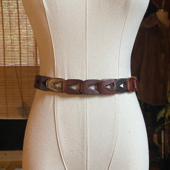 Vintage Accessories - Leather Belt Silver Link Braid